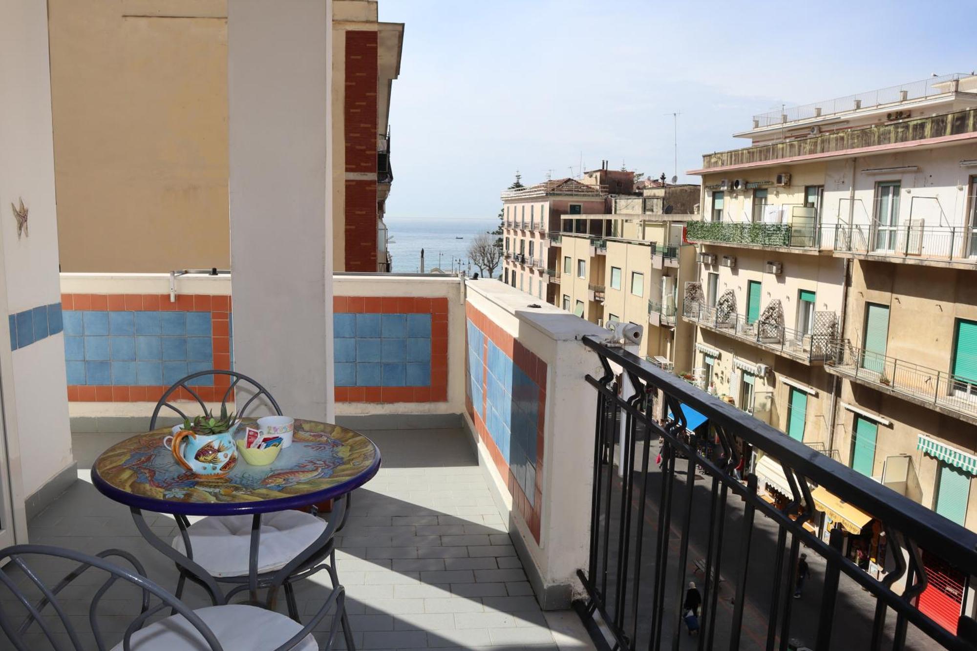 Meuble Casa Mannini Rooms Maiori Exterior photo