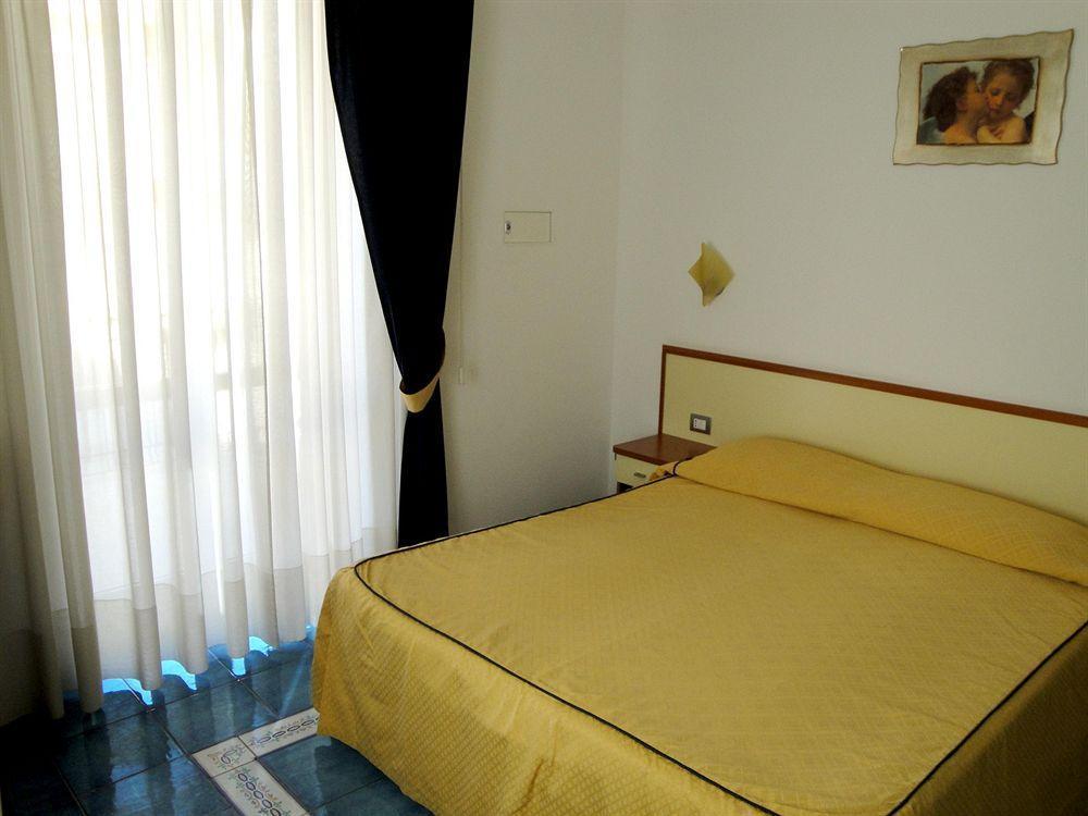 Meuble Casa Mannini Rooms Maiori Exterior photo